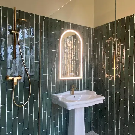 Maison Balmelle - De Caractere Bed & Breakfast