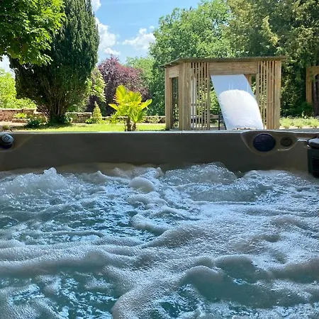 Maison Balmelle - De Caractere Bed & Breakfast Gramat