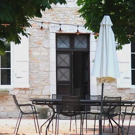 Bed & Breakfast Maison Balmelle - De Caractere 4*