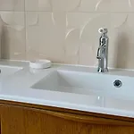 Maison Balmelle - De Caractere Oda ve Kahvaltı 4*
