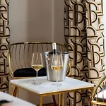 Oda ve Kahvaltı Maison Balmelle - De Caractere 4*